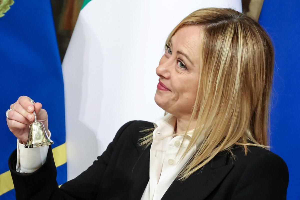 Italia desacredita su política económica